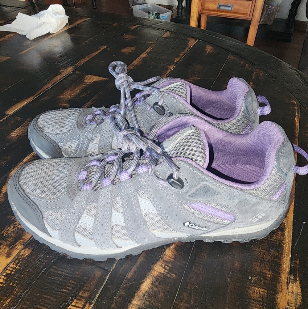 Columbia Women's Gray and Lavender Sneakers